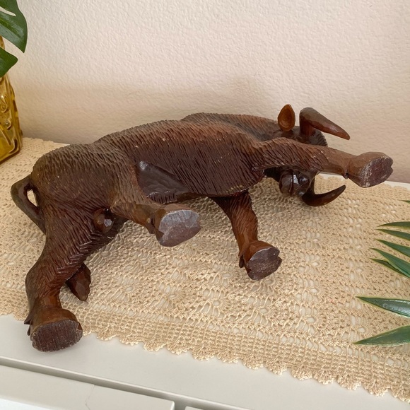 Wood Carved Charging Bull Figurine - Picture 4 of 4